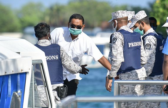 ކޮވިޑް ވެކްސިން ޖެއްސެވުމަށް ޔާމީން ދެކޮޅު ހައްދަވައިފި