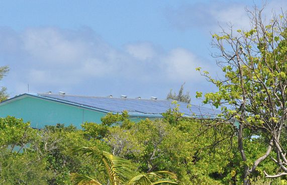 61 ރަށެއްގައި ސޯލާ ޕެނަލް ހަރުކުރަން މިއަހަރު ފަށަނީ