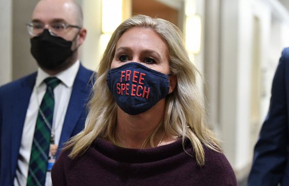 ކޮންގްރެސްގެ ރިޕަބްލިކަން މެންބަރަކަށް އަދަބުދީފި