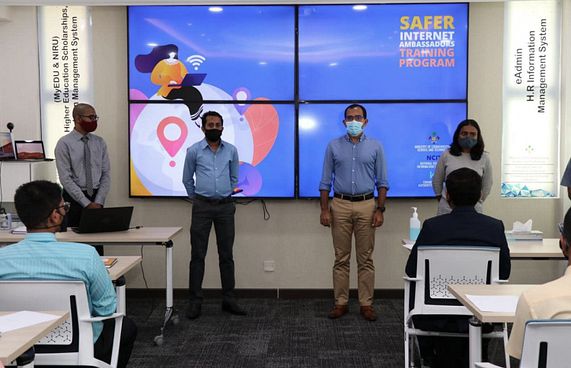 ރައްކާތެެރި އިންޓަނެޓް ޕްރޮމޯޓްކުރަން ދަރިވަރުންތަކެއް