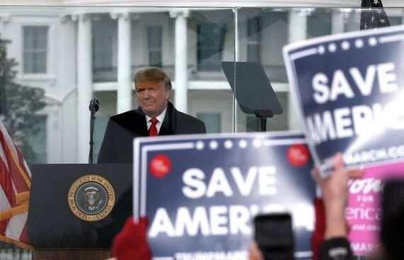 ޓްރަމްޕްގެ ވަކީލުން ބޭނުންވަނީ އެންމެ ހަތަރު ގަޑިއިރު