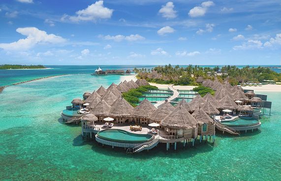 ރިސޯޓެއްގައި 1 މިލިއަން ޑޮލަރުގެ ޗުއްޓީއެއް!