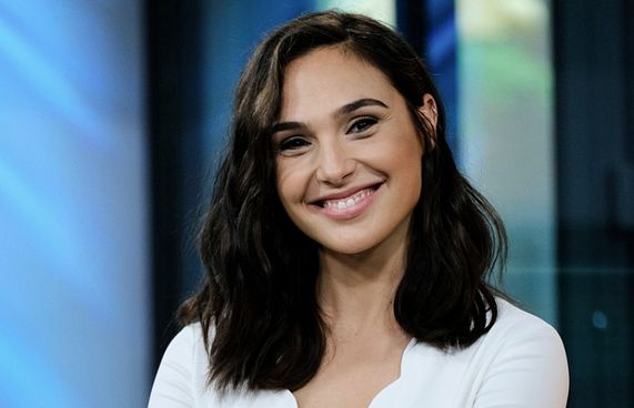 "ވޮންޑަ ވުމަން" އަށް ތިން ވަނަ ދަރިފުޅު ލިބެނީ