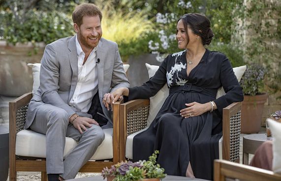 މޭގަން އާއި ހެރީ ޝާހީ އެތެރެކޮއިލު ބޭޒާރުކޮށްލައިފި