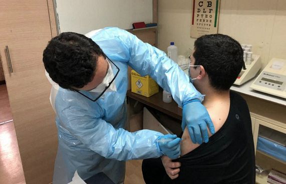 ކޮވިޑް ވެކްސިން އެންޓާކްޓިކާ އަށް