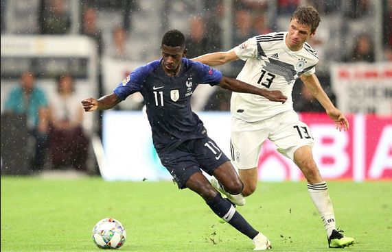 ދެ އަހަރު ފަހުން ޑެމްބެލޭ ފްރާންސް ޓީމަށް