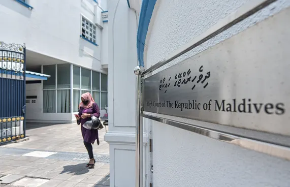 ކޮނޑޭ ކައުންސިލް ރައީސްގެ ވޯޓު އަލުން ގުނަންޖެހިއްޖެ