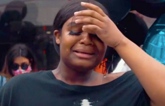 ފްލޮއިޑުގެ ފުރާނަ ސަލާމަތްކުރަން އެހީނުވެވުނީތީ ދެރަވޭ