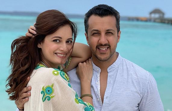 ދިއާ ބަލިވެއިން ވާހަކަ ބުނީ ރާއްޖޭގެ ފޮޓޯއަކުން