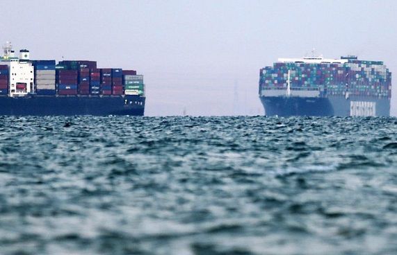 ސުއޭޒް ކެނަލްގެ ތާށިކަން ފިލުވާލައިފި