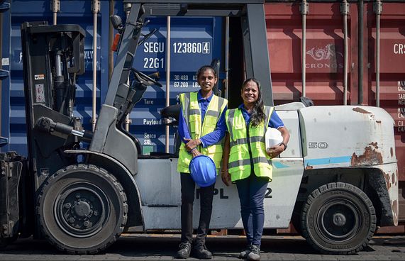 ފަރާ/ސަނާ: ވިޔަފާރި ބަނދަރުގެ ސަގާފަތަށް އައި ބަދަލު