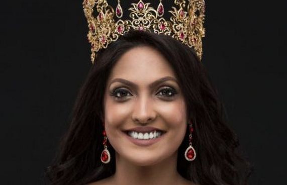 ލަންކާގެ ރީތީގެ ރާނީ، ތާޖު ދޫކޮށްލައިފި