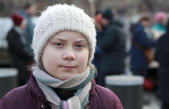 ކޮޕް26 ފަސްކުރަން ގްރެޓާ ތަންބާގް ގޮވާލައިފި