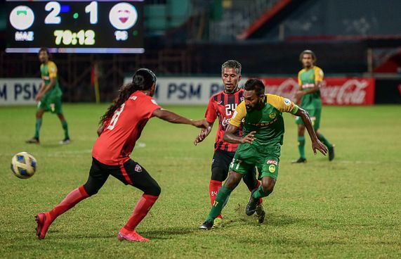 ދިވެހި ފުޓްބޯޅައިގެ ގޭމް ބަދަލުކުރަންޖެހޭ؛ ވާނެތަ؟