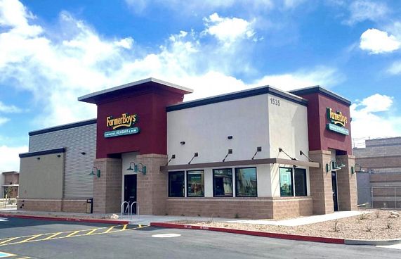 ޕްރޮމޯޝަނަކަށް ޓެޓޫ ޖެހުމުން އަހަރު ދުވަހު ހިލޭ ބާގަ