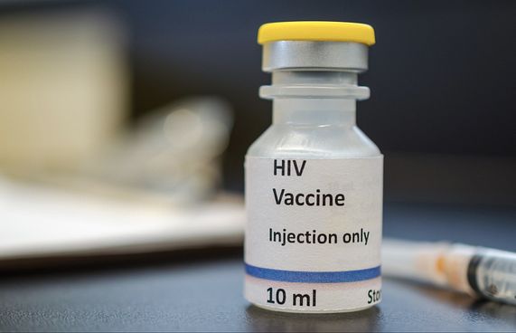 އެޗްއައިވީ ވެކްސިން ޓެސްޓްކުރަން ފަށަނީ