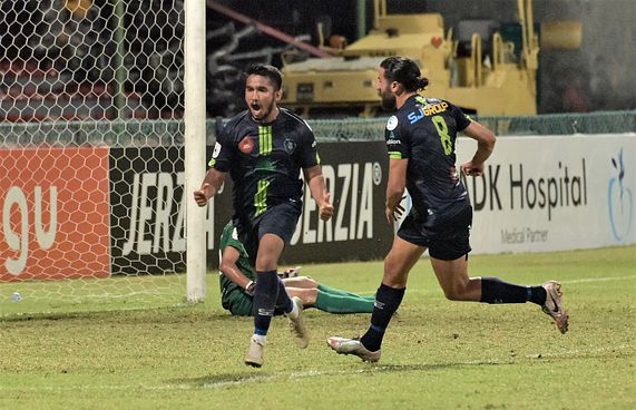 ގްރާންޑޭ ބަލިކޮށް ސަސް ޕްރެޝަރު ކަނޑުވާލައިފި