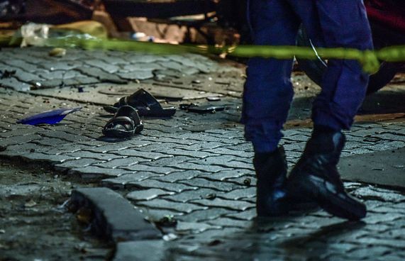 ފޮޓޯތަކުން؛ އެ ރެއަށް އެއް އަހަރު!