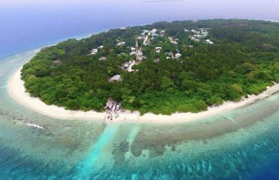 ކުރިނބީގައި ޓީޗަރަކު މަރުވެފައި އޮއްވައި ފެނިއްޖެ