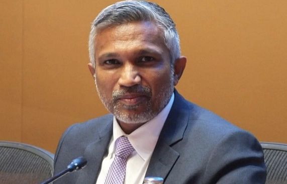 ޝަރީފް، އެންވަޔަރުމެންޓްގެ ސްޓޭޓް މިނިސްޓަރަކަށް