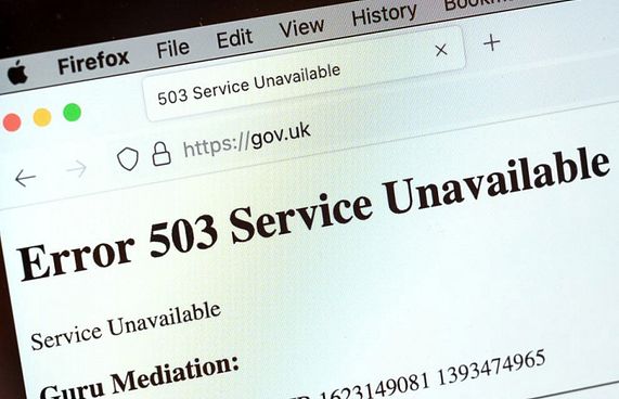 ބޮޑެތި ވެބްސައިޓްތައް ޑައުންވީ އެންމެ މީހަކާ ހެދި!