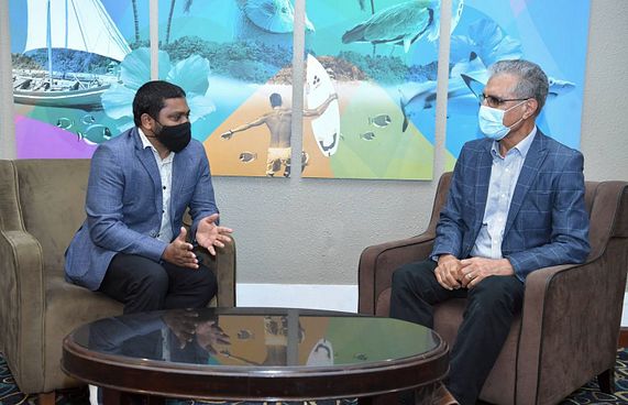 ރައީސްގެ މަންދޫބު އައްބާސް ރާއްޖެ ވަޑައިގެންފި