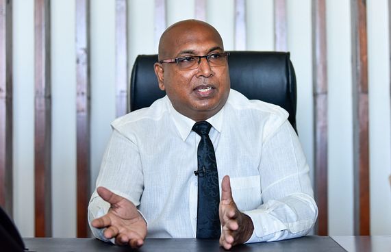 "މުނިސިޕަލް ހިދުމަތުގެ ޑްރާފްޓް ދެ ފަހަރަށް ފޮނުވިން"