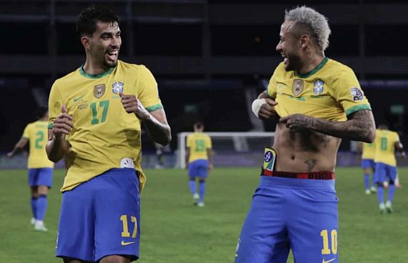 ޕެރޫ ބަލިކޮށް ބްރެޒިލް ފައިނަލަށް