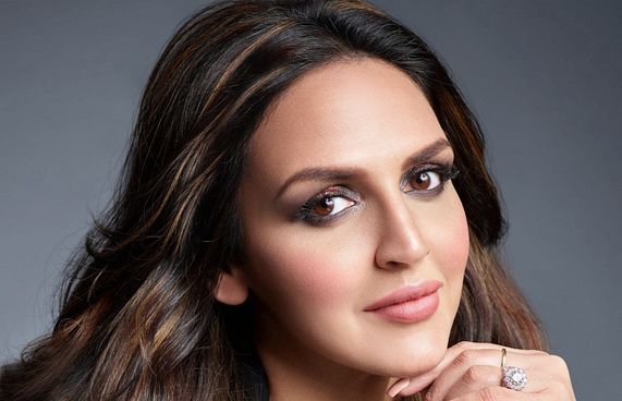 އަޖޭގެ ސީރީޒް "ރުދުރާ" އަށް އީޝާ ސޮއިކޮށްފި