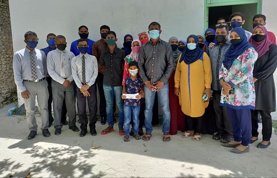 ތުޅާދޫގައި ރޯވި ގޭގެ މީހުންނަށް ކައުންސިލްގެ މާލީ އެހީ