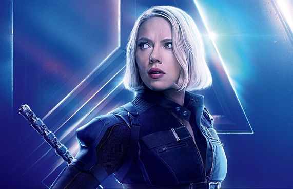 "ބްލެކް ވިޑޯ" އާ ހެދި  ޖޮހަންސަނާއި ޑިޒްނީ ކޯޅެނީ