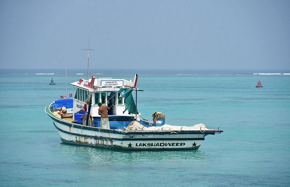 ރާއްޖޭ ސްޓައިލަށް މަލިކުގައި ވޯޓާ ވިލާ ހަދަން ބިޑަށް