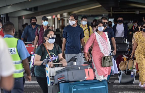 އިންޑިއާގެ ޓޫރިސްޓުން މަދުވީތަ؟ ތަފާސްހިސާބަށް ޖެހިލަމާ