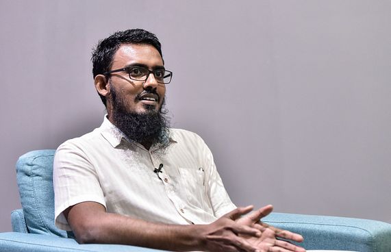 10އަހަރު ފަހުން ކިޑްނީގެ ދެ ވަނަ ޑޮކްޓަރު ހިދުމަތަށް