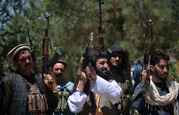 އަފްގާނިސްތާނުގެ އިންގިލާބު: ރާއްޖެ ފާރަވެރިވާންޖެހޭ!