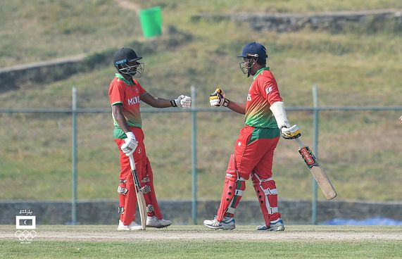 ރާއްޖެ އިން އިންޑިއާގެ ކްރިކެޓް ޓީމަކާ އެކު މެޗުތަކެއް