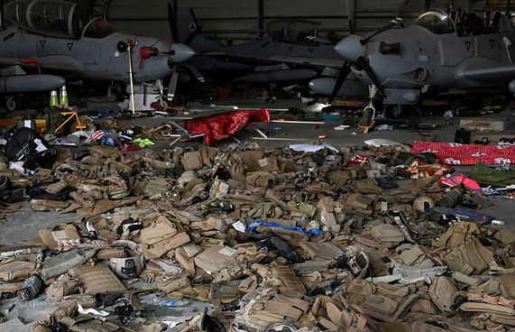 ކާބުލްގެ އެއާޕޯޓް ހިންގުމުގެ މަޝްވަރާތައް ގަތަރުގައި