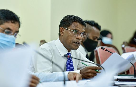 މެމްބަރު ހަސަންޓޭ ވެސް ޕީއެންސީ އާ ގުޅިވަޑައިގެންފި