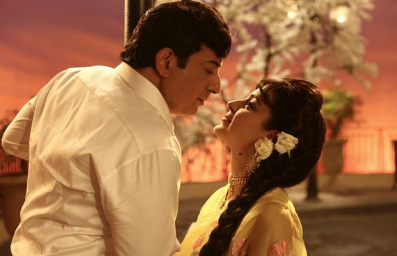 "ތަލައިވީ" އަށް ތައުރީފު ނޫން އެއްޗެއް ނެތް