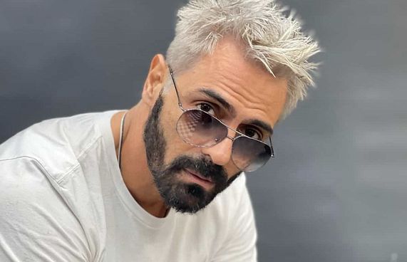 ބޮލީވުޑްގެ ޚަބަރުތައް ކުރުކޮށް