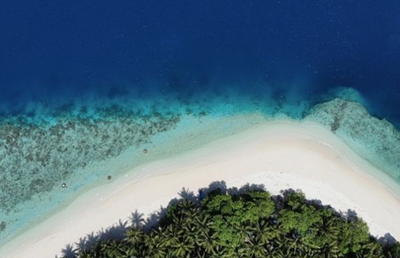 ރިސޯޓު ތަރައްގީކުރަން ހަތް ރަށެއް ހަވާލުކޮށްފި