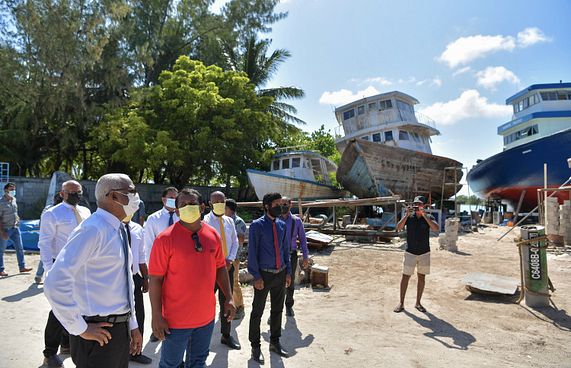 އަލިފުށީގައި ޓިވެޓް ސެންޓަރު އަޅާނެ ބަޔަކު ހޯދަނީ