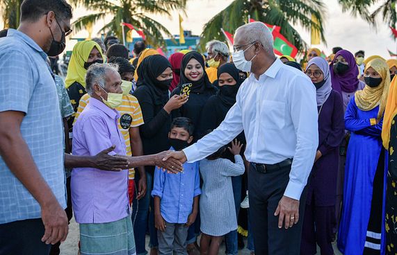 ގިނަ މަޝްރޫއުތަކުން މި ހަތަރު ރަށަށް ހިތްހަމަޖެހުން