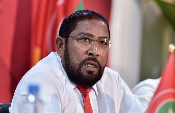 ގާސިމްގެ ހަޔާތާ ގުޅޭ ފިލްމެއް ހަދަނީ