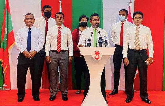 ޝުޖާއުގެ މަސައްކަތް ސަރުކާރަށް ހަޖަމެއް ނުވި