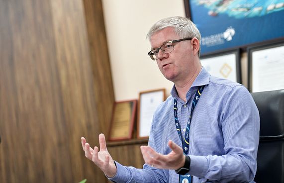 އެމްއޭސީއެލްގެ ސީއީއޯގެ މަގާމުން ގޯޑަން ވަކިކޮށްފި