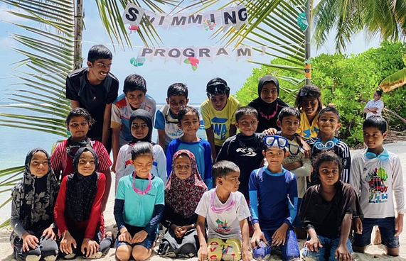 ކޮނޑޭ ސްކޫލުގެ ކުދިންނަށް ފަތަން ދަސްކޮށްދީފި