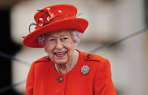 މުސްކުޅިއެއްގެ އެވޯޑް ރާނީ ގަބޫލެއް ނުކުރެއްވި