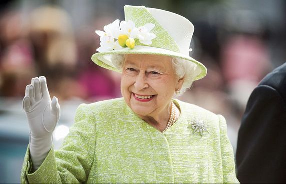 ރާނީ އެލިޒަބަތު އަވަހާރަވެއްޖެ