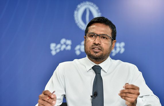 ޑެޕިއުޓީ ގަވަރުނަރުގެ މަގާމުން އިމާދު އިސްތިއުފާދީފި